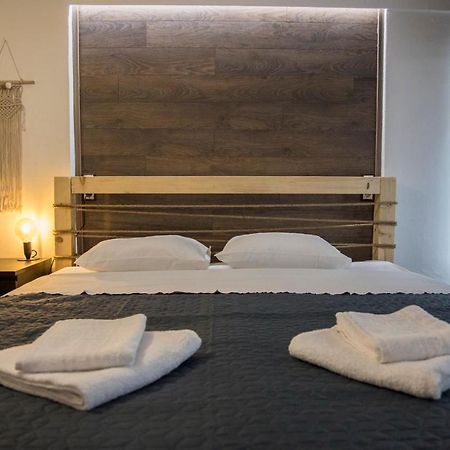 Billys House Apartment ตริกาลา ภายนอก รูปภาพ